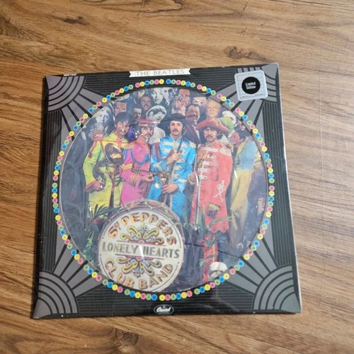 The Beatles – Sgt. Pepper's Lonely Hearts Club Band 1978 Picture Disc Sealed NOS