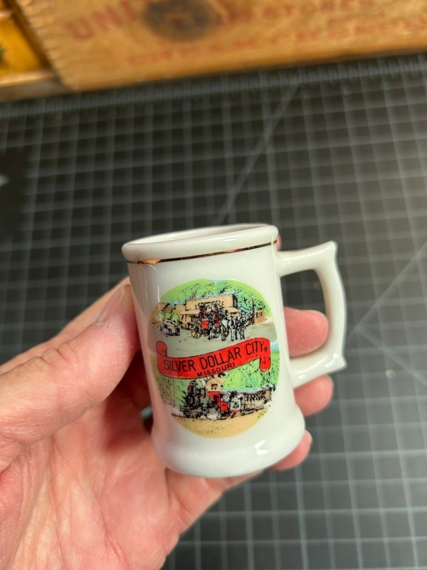 Vintage Silver Dollar City Missouri Miniature Stein Toothpick Holder Souvenir 2.