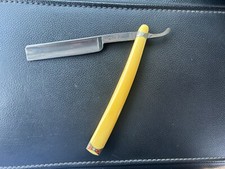 vintage straight razor with original leather case, &ldquo;The Pippin&rdquo;