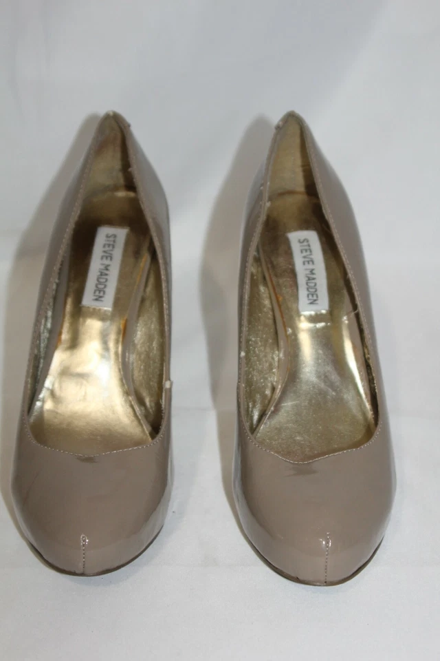 Zapatos de salón Steve Madden para mujer P Miami charol topo tostado tacones neutros 8,5  Foto 4 de 4