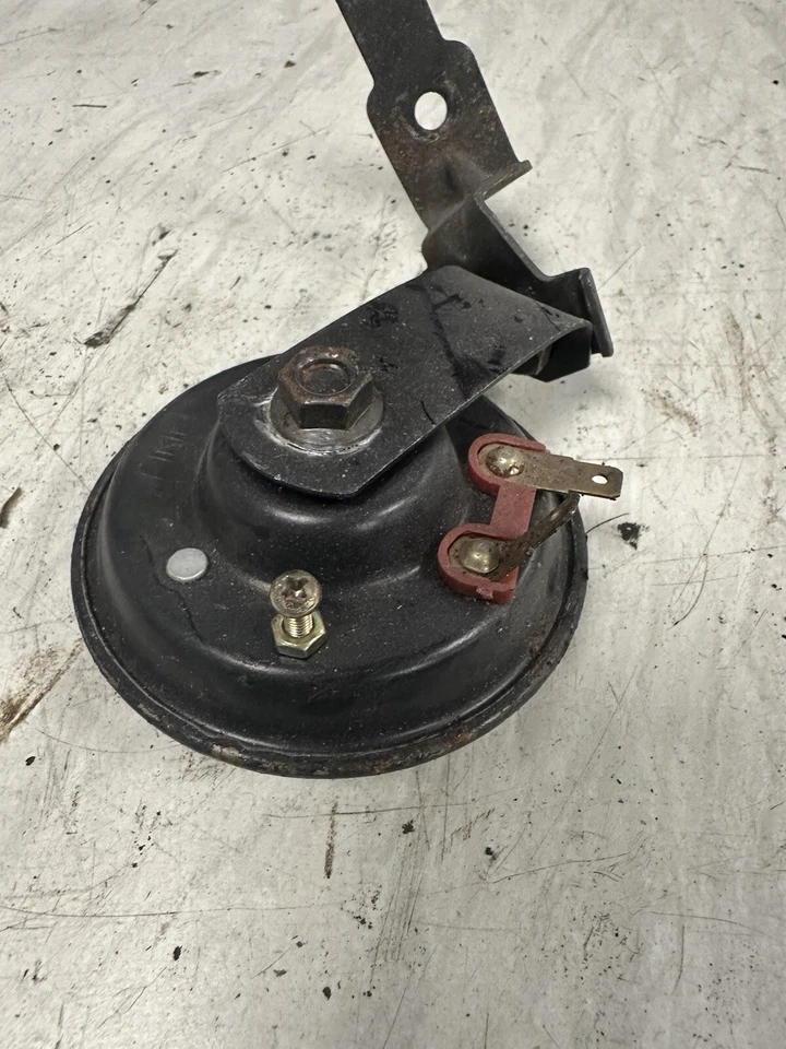 SOPORTE DE MONTAJE DE BOCINA Y BOCINA YAMAHA FJ1200 FJ 1200 OEM Foto 4 de 4