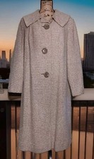 Vintage 1960s Coat by Alcraft NY - Woven Ivory  Beige Tweed Lined 3-Button Coat