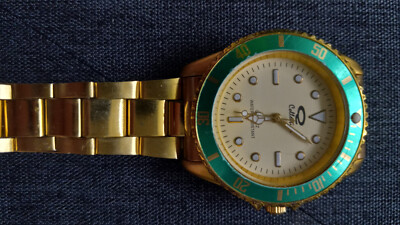 Q COLECTION watch