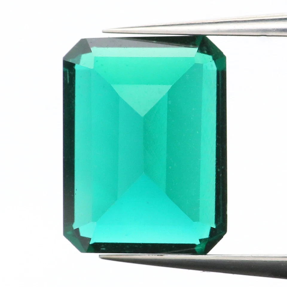 2.15 Ct Green Color Emerald Emerald Gemstone VS1 Clarity 9.00 MM GN59 - Image 2 of 4
