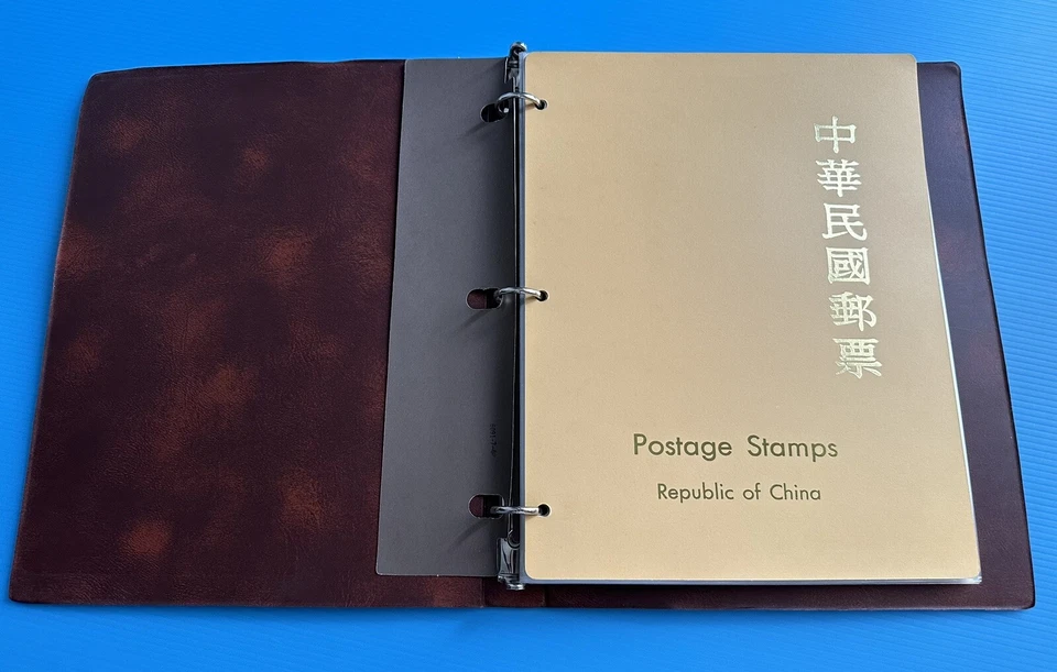 Taiwan 1989 Complete Issues Stamps & MS in Album 台湾邮册 - 1989年大全套新票, 全年犮行邮票及小全张新票 - Image 2 of 4