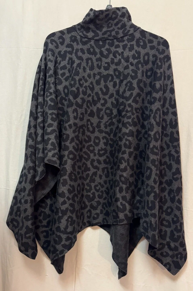 Poncho J McLaughlin Talla Única Granate Gris Oscuro Leopardo Estampado Animal Cuello Simulado Tejido Foto 4 de 4