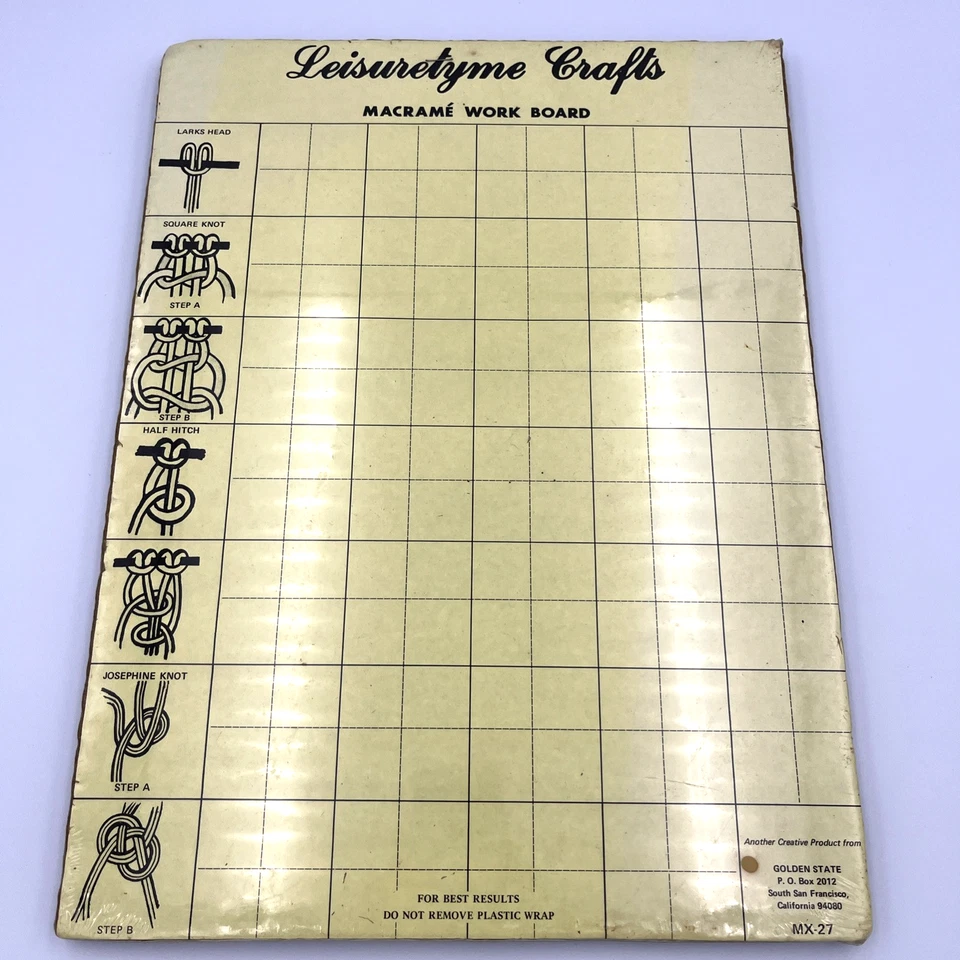 Tavola da lavoro spilla macramè tempo libero artigianale doppia faccia - Immagine 2 di 4