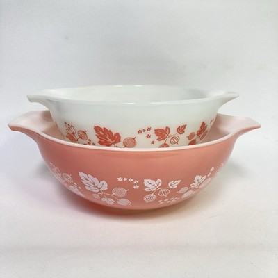 Vintage Pyrex Gooseberry 444 & 443 Cinderella Bowls Pink White (Set of 2)
