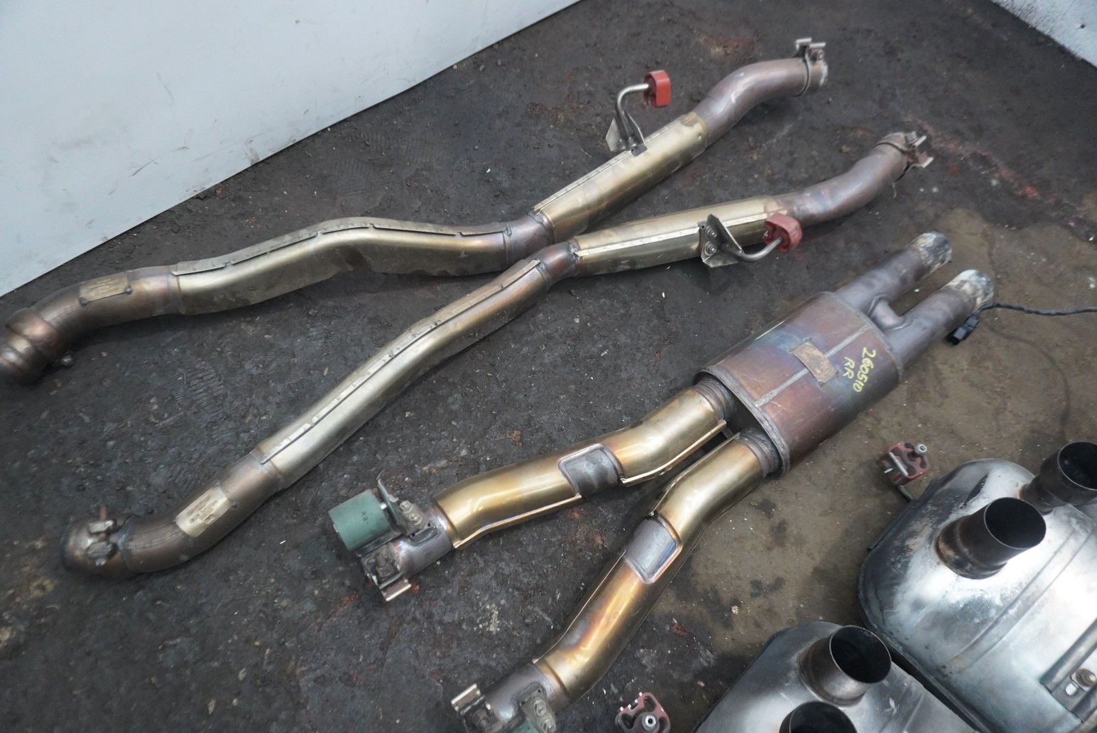 Ferrari California 2010 UPPER Muffler P/N 253352