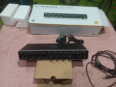 Behringer U-Phoria UMC404HD USB Audio/MIDI Interface - Black (Store Display)