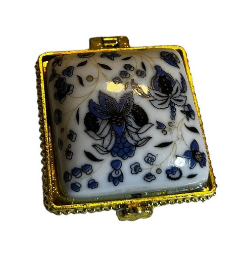 Miniature Porcelain Trinket Boxes: Set Of 3 Different Shapes Unused & Darling - Picture 6 of 9