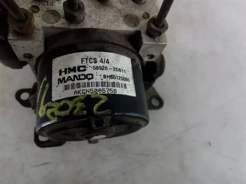 Conjunto de bomba de freno antibloqueo ABS HYUNDAI ACCENT KIA RIO 2006-2007 ORIGINAL OEM Foto 4 de 4