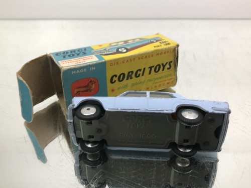 CORGI TOYS 217 FIAT 1800 -BLUE TWO TONE 1:43- GOOD IN BOX - 476 - Picture 6 of 8