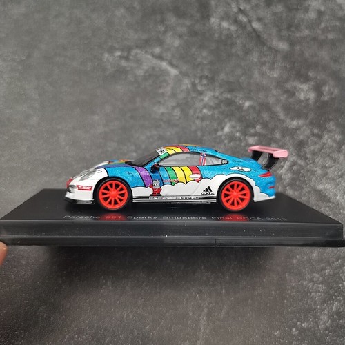 Spark 1/64 Porsche 911 991 PCCA 2015 Singapore #88 car model rainbow livery Y007 - Picture 2 of 5