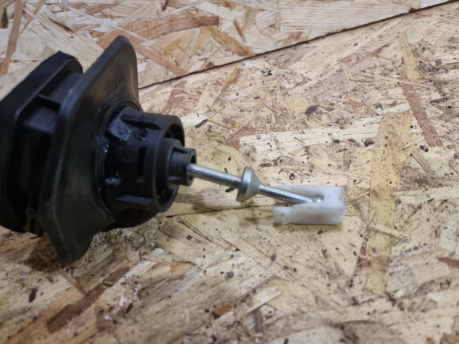 20122018 VOLVO V40 V40CC MMT Clutch Master Cylinder 31325387 31325416