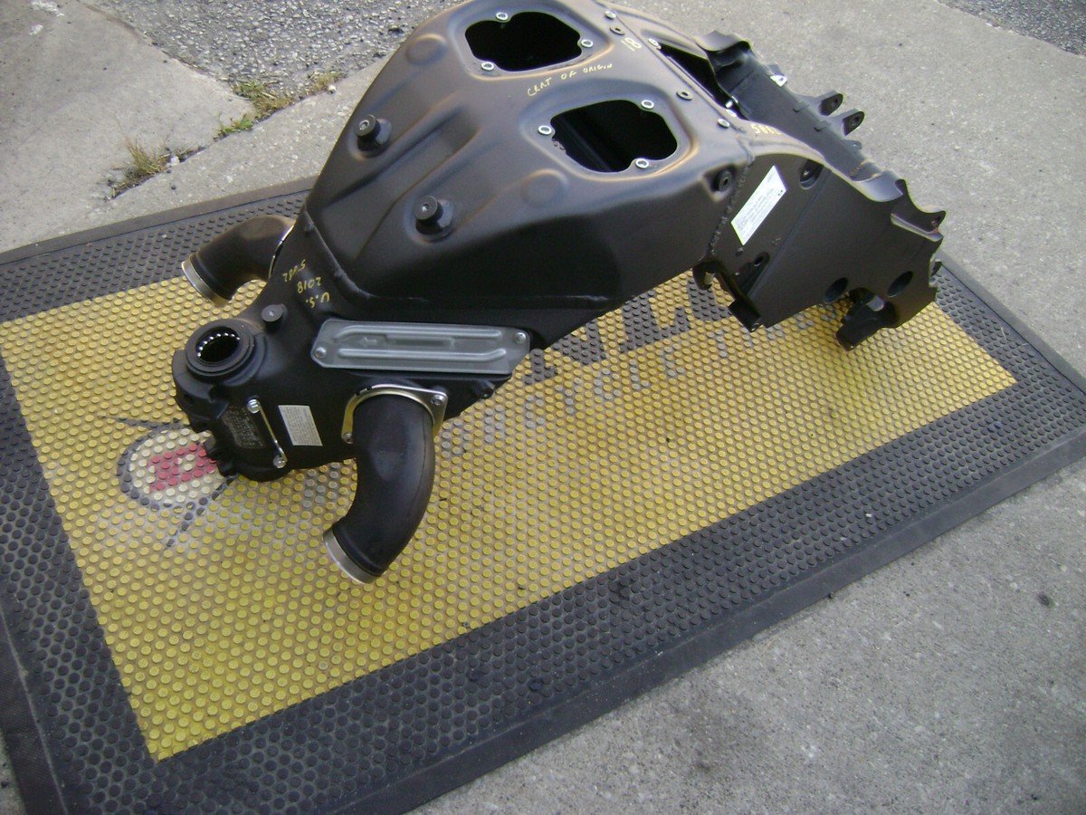 もあ 06-11 Kawasaki Ninja Zx14r Main Frame Chassis 32160-0469-18r for
