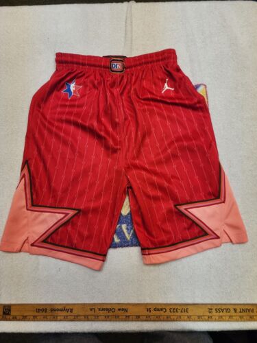 Nike AUTHENTIC NBA ALL-STAR SHORTS Chicago Youth XL 2020