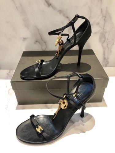 GUCCI by Tom Ford Black Satin Enamel Flower Charm Tassel Sandals Heels - Picture 2 of 9