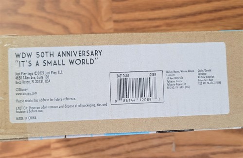 Disney World 50th Anniversary Celebration It's A Small World Plush Set Limited - Picture 2 of 3
