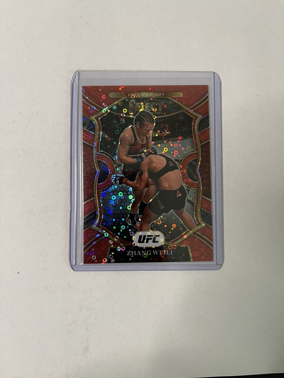 Zhang Weili Concourse Red Disco Prizm /199 - 2021 Panini Select UFC #93