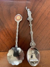 Vintage Souvenir Spoons Collectible New York Statue Of Liberty