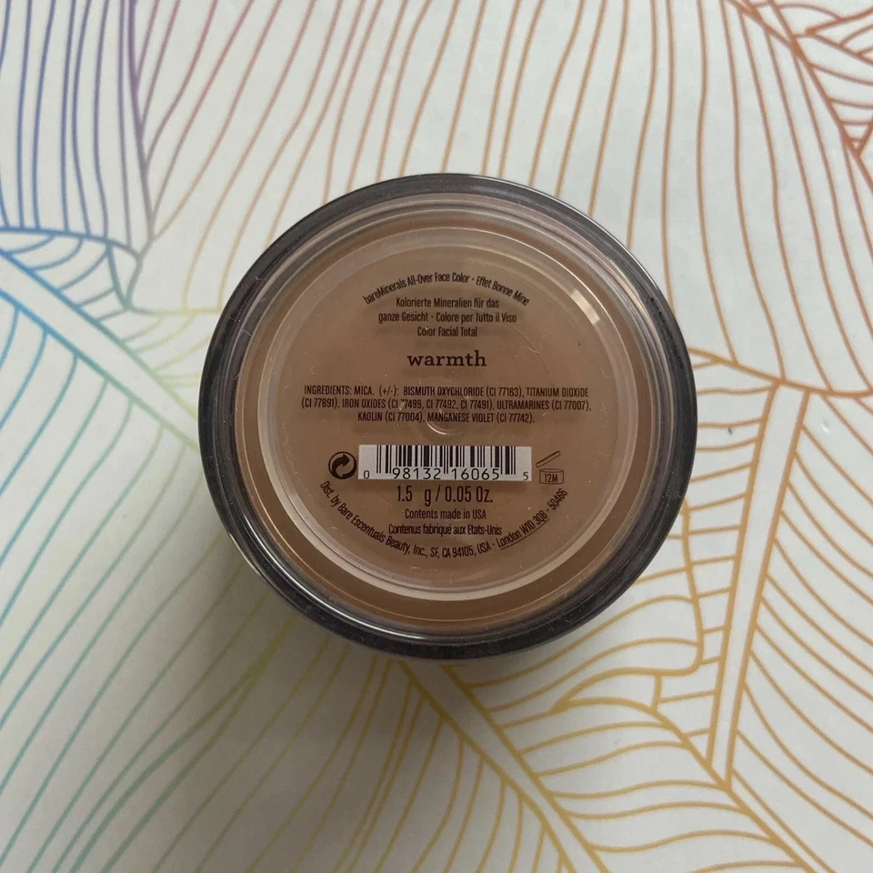 BareMinerals Blush On Shade Warmth Blush On All Over Face Loose Powder 1.5g - Image 3 of 4