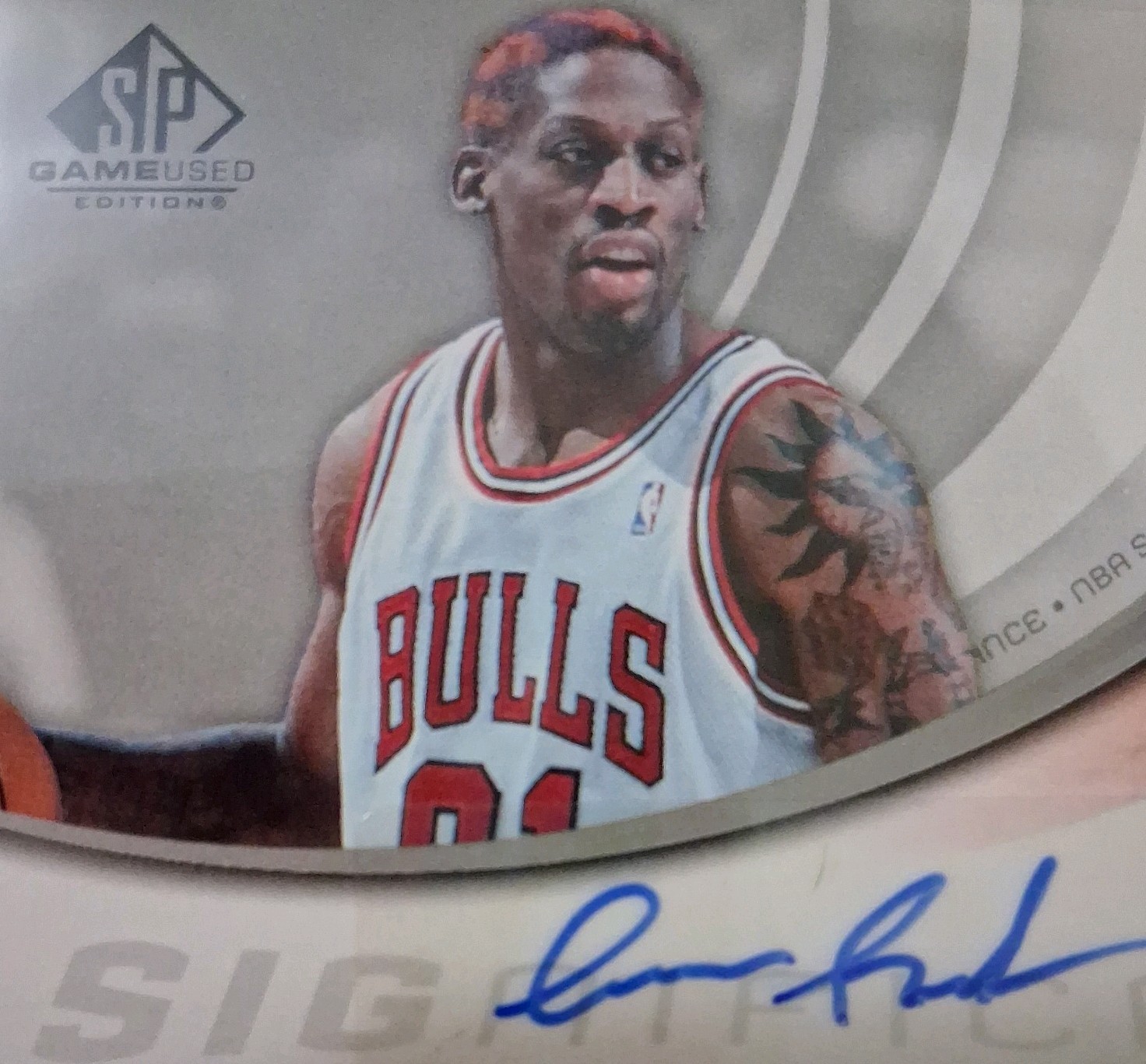 2005 SP GAME USED - DENNIS RODMAN AUTO /100 : CHICAGO BULLS / RARE / BOOKEND view 9