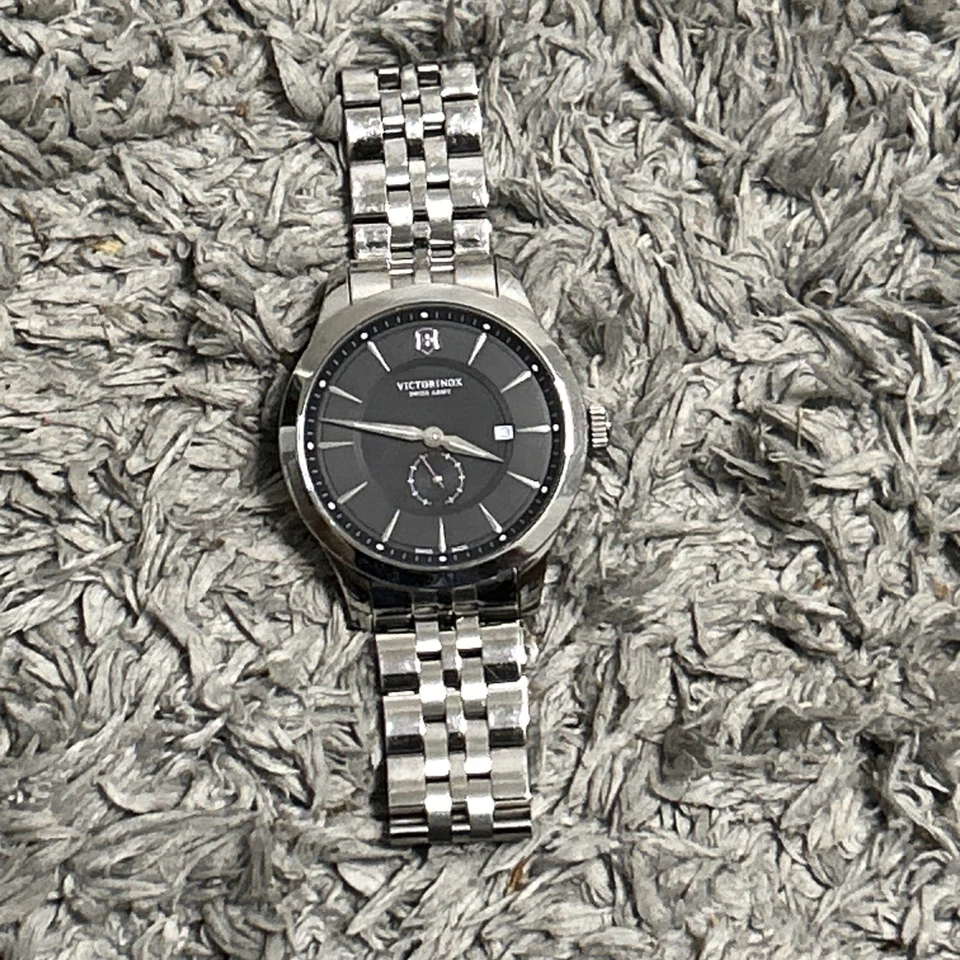 Victorinox Alliance Black Dial Stainless Steel Men's Watch - Image 2 of 4