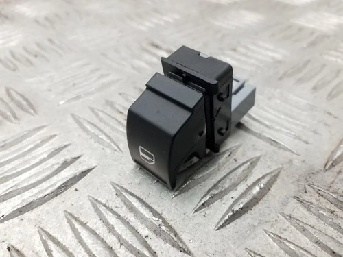 VW GOLF VII Variant BA5, BV5 Fensterheber Schalter Vorne links 34724855