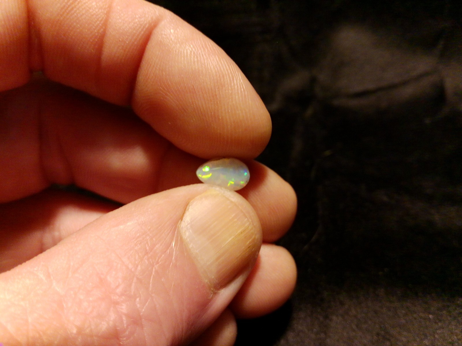 1.3ct White Drop Australian opal