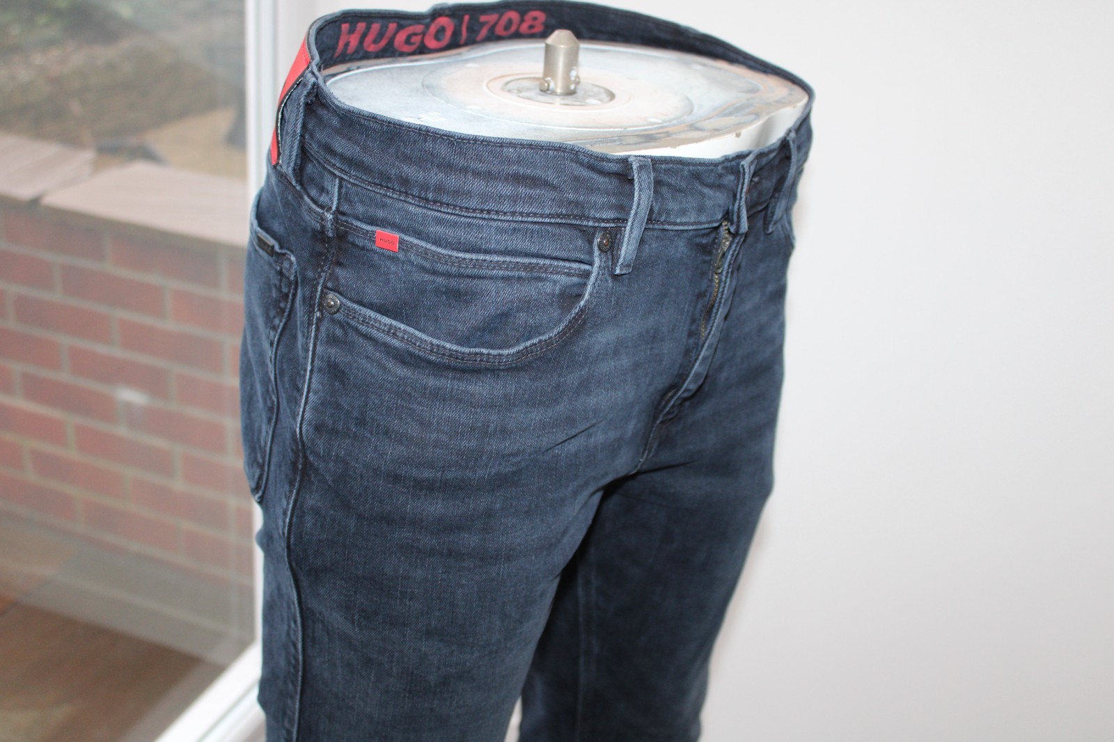 Mens Hugo Boss W32 L32 Jeans Tapered Black 708 Slim stretch 32R Taper HB thumbnail 6