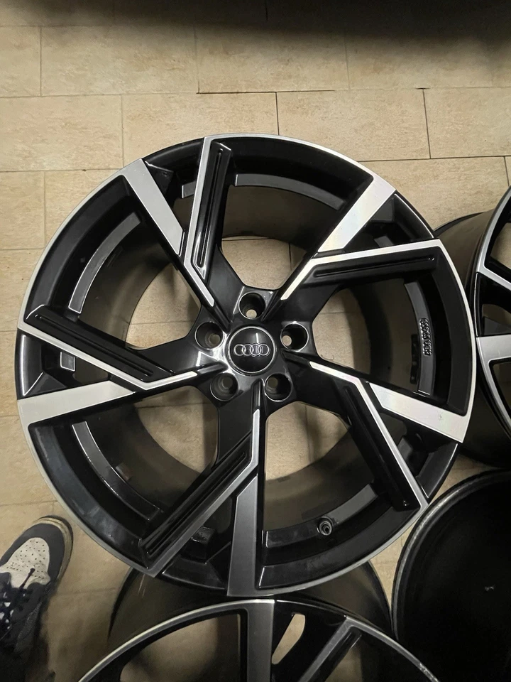 Set 4Pz Cerchi In Lega Neri 5 Fori R20 Audi Angel Black Diamond 8,5x20 SemiNuovi - Imagen 4 de 4