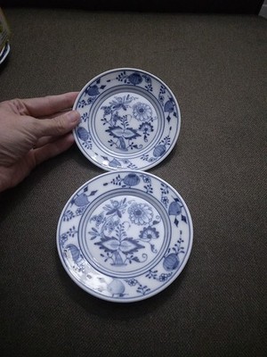 Meissen BLUE ONION 2pc Plates 5'' Butter Pat Bread Crossed Swords H Replacement