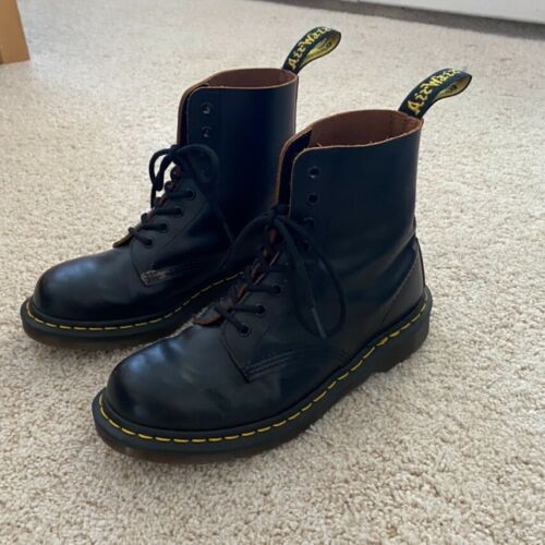 1460 vintage made in England Dr. Martens boots | eBay