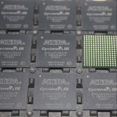 1PCS IC ALTERA(INTEL) FBGA-256(BGA-256) EP3C25F256C7N EP3C25F256C7 EP3C25F256