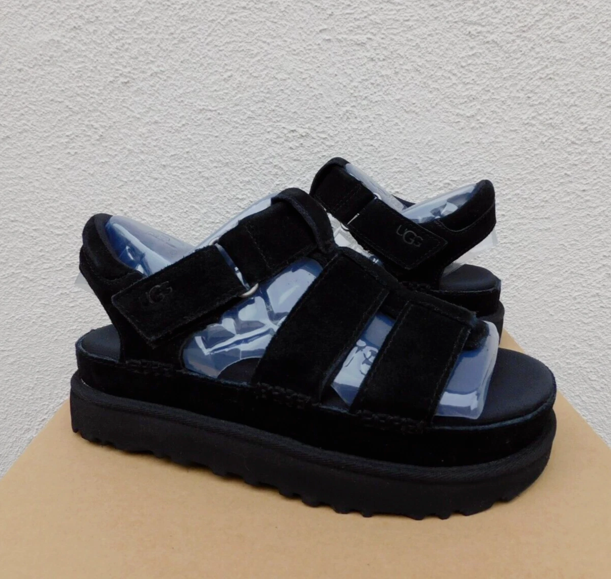 SANDALI CON PLATEAU UGG GOLDENS STRAP NERI SCAMOSCIATI DONNA US 12 EUR 43 ~NUOVI