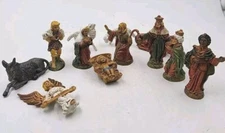 Vintage Miniature Italian Plastic Nativity 12 Piece Set Italy Burnished Finish