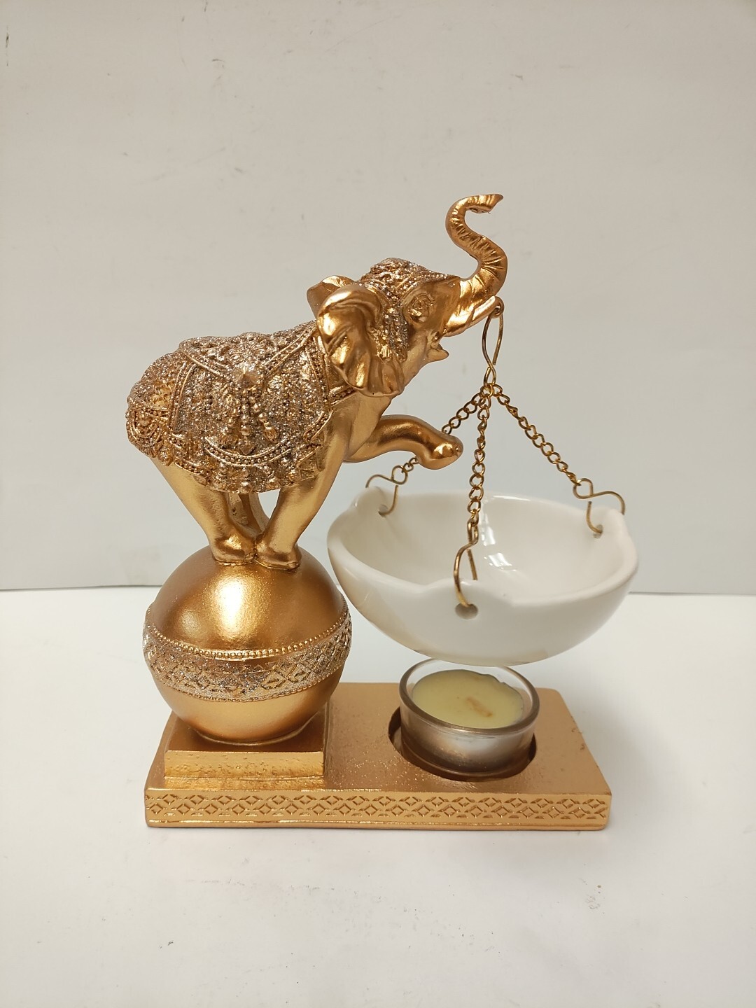 Dynasty Gift Inc Gold 7