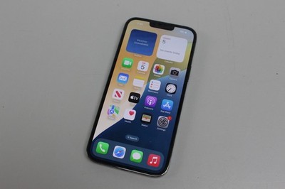Apple iPhone 13 Pro Max - 128 GB - Alpine Green (Unlocked) Smartphon (C32040974)