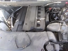 Radiator Fan Motor Assembly Condenser Pusher Fan Fits 00-06 BMW X5 22162735