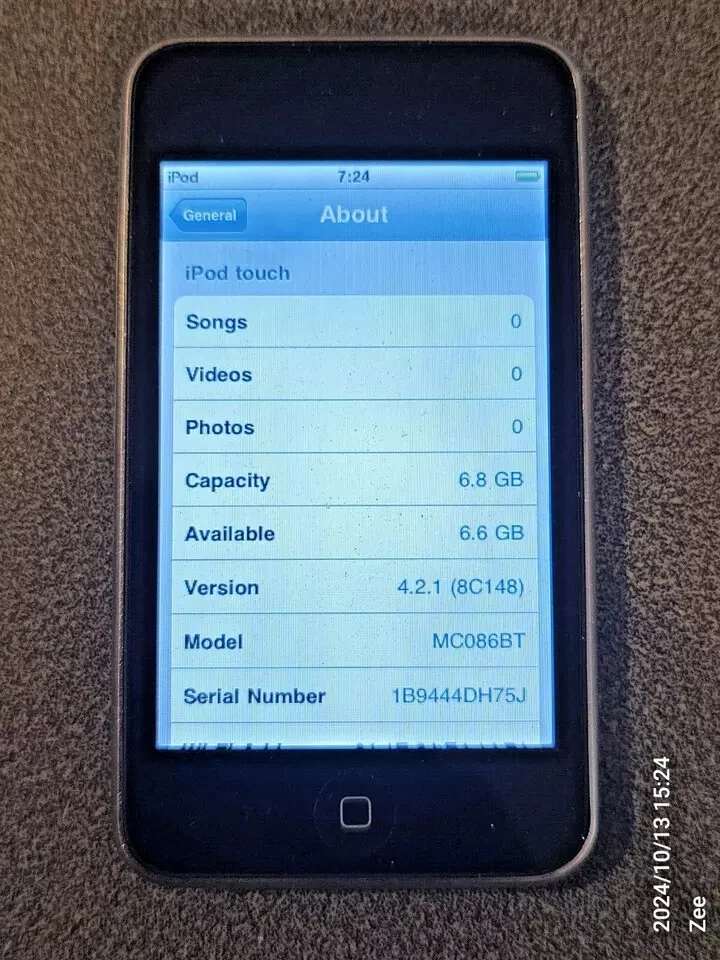 Apple IPod Touch 2nd Generation 8gb - Image 2 of 3