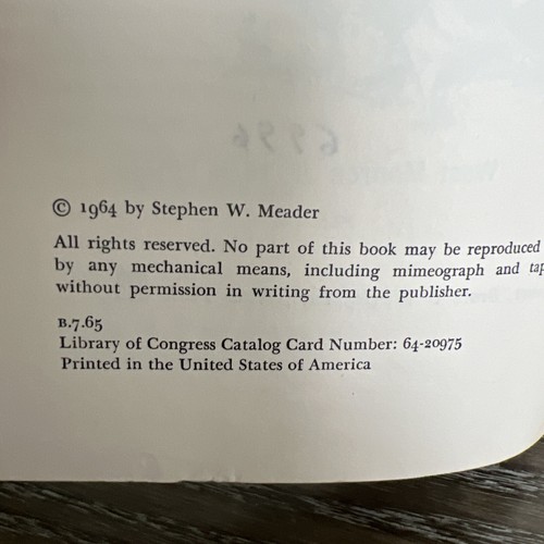 STRANGER ON BIG HICKORY STEPHEN W. MEADER 1st Edition 1964 Ex-library Good - Picture 12 of 19