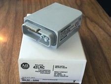 ALLEN BRADLEY 42LRC-5200 Photoswitch, new in box
