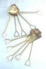 New Fun Set of 10 Shovels Spades Goldtone Lightweight Assortment Party Favors — photo 6