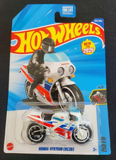 2025 Hot Wheels 224 HW Moto 4/5 HONDA VFR750R RC30 White Motorcycle NEW 2025