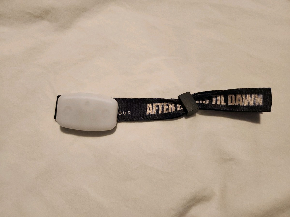 TOTG - Tour Wrist Band 【公式通販】