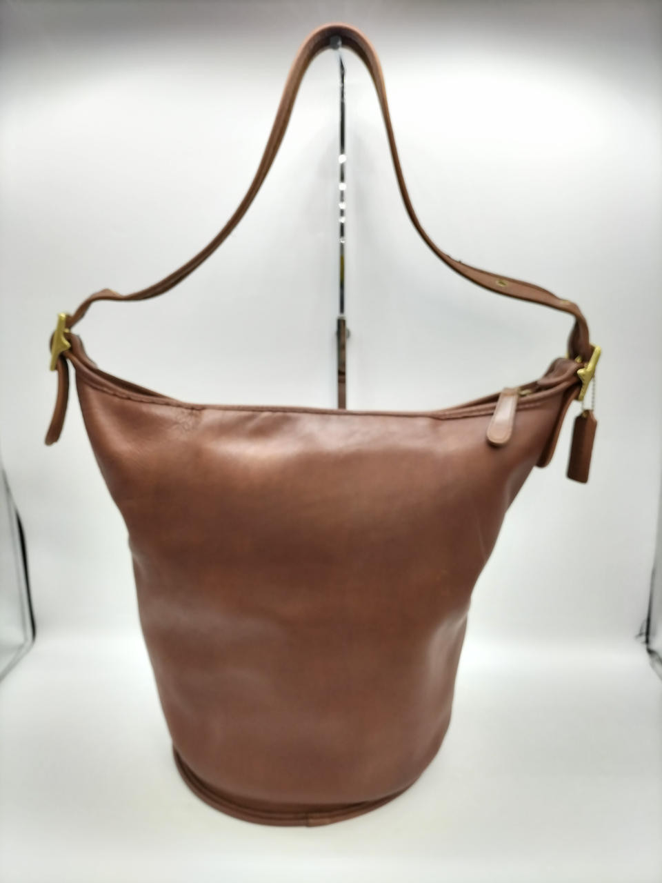 Old Coach 9085 Shoulder Bag Vintage Old Duffle Feed Bucket  Brown Leather Used