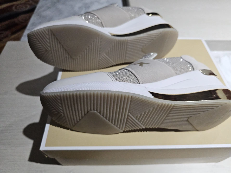 Zapatos MICHAEL KORS BRITTERS CADENA DESORDEN EE. UU. 8,5 Mujer Foto 3 de 4