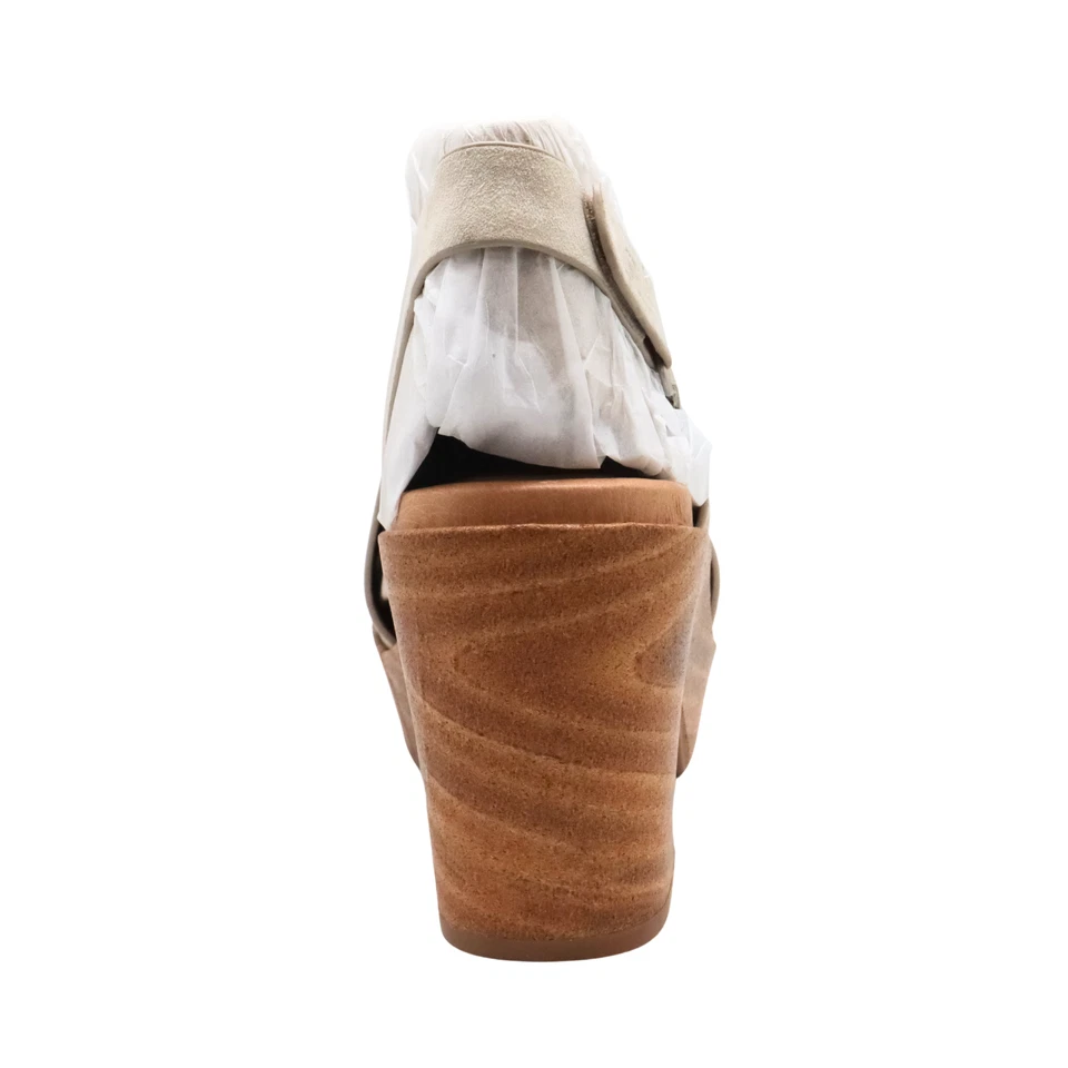 Gamuza Gentle Souls de Kenneth Cole Dani Cross Mushroom GS23DAC02 talla 7,5 MED Foto 3 de 4