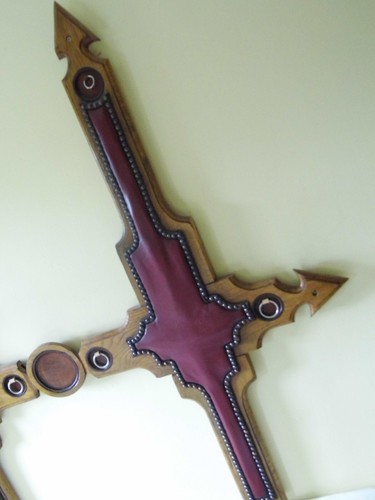 Sturdy Gothic Goth preloved headboard king size bdsm Roleplay - Picture 4 of 6